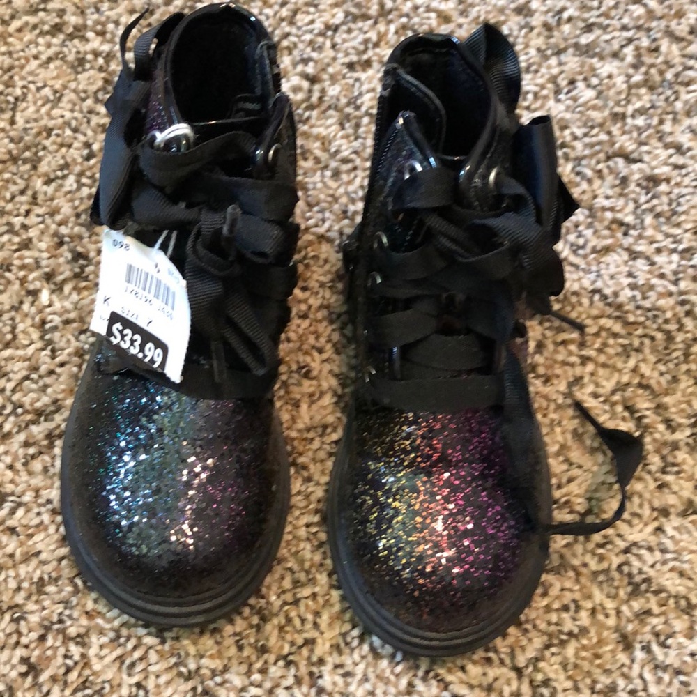 Jojo Siwa childs size 7 shoes